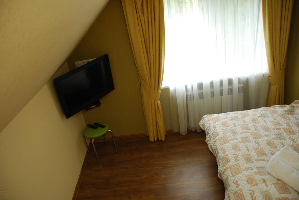 Hotel Yar Jarkov Habitación foto