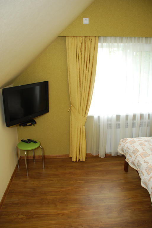 Hotel Yar Jarkov Habitación foto
